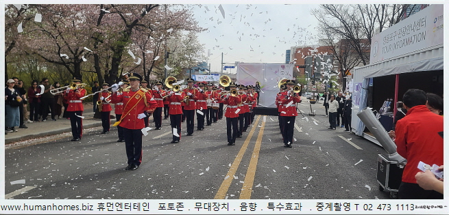 a8bcd28894f1af8746b3ea31a19d410f_1681800